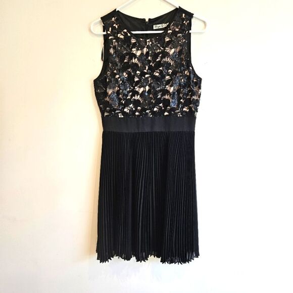 Eliza J Sequin Top Pleated Skirt Cocktail Dress - Picture 1 of 5